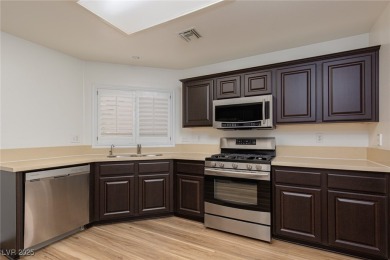 This beautifully-appointed single-story TOTAL TURNKEY townhome on Highland Falls Golf Club in Nevada - for sale on GolfHomes.com, golf home, golf lot