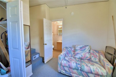 Welcome to West View Ridge Unit H54 in Haines City. This 55+ on Southern Dunes Golf and Country Club in Florida - for sale on GolfHomes.com, golf home, golf lot