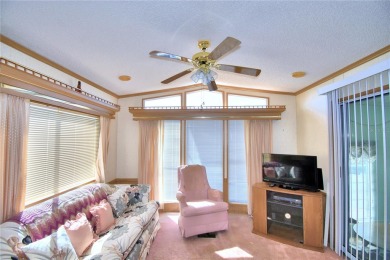 Welcome to West View Ridge Unit H54 in Haines City. This 55+ on Southern Dunes Golf and Country Club in Florida - for sale on GolfHomes.com, golf home, golf lot