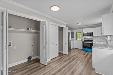 Take note of this nicely renovated 3 bedroom, 2 bath home in on The Lakes Country Club in North Carolina - for sale on GolfHomes.com, golf home, golf lot