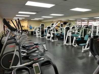 This property is light, bright and has a unique 2 bed/2 bath on Palm Desert Greens Country Club in California - for sale on GolfHomes.com, golf home, golf lot