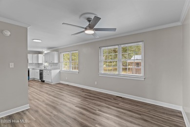 Take note of this nicely renovated 3 bedroom, 2 bath home in on The Lakes Country Club in North Carolina - for sale on GolfHomes.com, golf home, golf lot