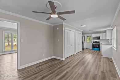 Take note of this nicely renovated 3 bedroom, 2 bath home in on The Lakes Country Club in North Carolina - for sale on GolfHomes.com, golf home, golf lot
