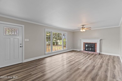 Take note of this nicely renovated 3 bedroom, 2 bath home in on The Lakes Country Club in North Carolina - for sale on GolfHomes.com, golf home, golf lot