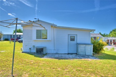 Welcome to West View Ridge Unit H54 in Haines City. This 55+ on Southern Dunes Golf and Country Club in Florida - for sale on GolfHomes.com, golf home, golf lot