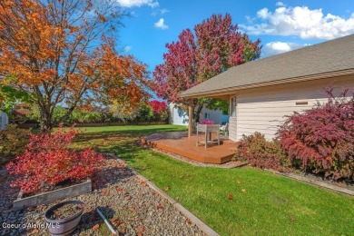 BRAND NEW FURNACE AND AC! Spacious single level home with 20' x on Hayden Lake Country Club in Idaho - for sale on GolfHomes.com, golf home, golf lot