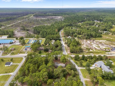 Take note of this nicely renovated 3 bedroom, 2 bath home in on The Lakes Country Club in North Carolina - for sale on GolfHomes.com, golf home, golf lot