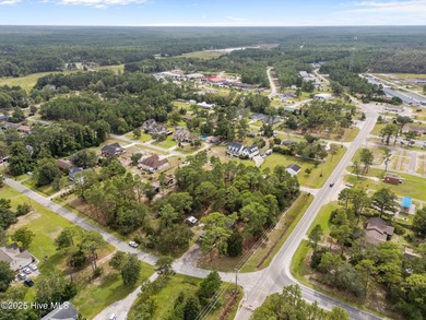 Take note of this nicely renovated 3 bedroom, 2 bath home in on The Lakes Country Club in North Carolina - for sale on GolfHomes.com, golf home, golf lot