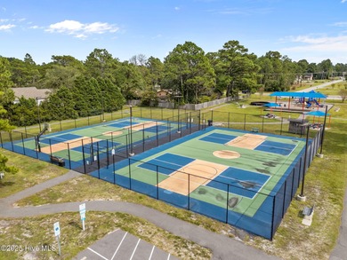 Take note of this nicely renovated 3 bedroom, 2 bath home in on The Lakes Country Club in North Carolina - for sale on GolfHomes.com, golf home, golf lot