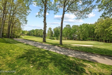 Stunning Custom Home on the Brae Golf Course. This beautifully on Heatherhurst Golf Course in Tennessee - for sale on GolfHomes.com, golf home, golf lot