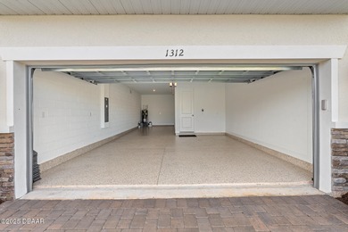 BEAUTIFUL highly-upgraded home in Windchase neighborhood of on Halifax Plantation Golf Club in Florida - for sale on GolfHomes.com, golf home, golf lot