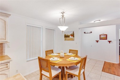 Immaculate 3/2 Split plan. Move In Ready with furnishings. New on Zellwood Station Country Club in Florida - for sale on GolfHomes.com, golf home, golf lot