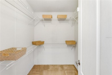 Immaculate 3/2 Split plan. Move In Ready with furnishings. New on Zellwood Station Country Club in Florida - for sale on GolfHomes.com, golf home, golf lot