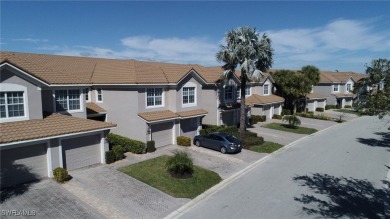 Motivated seller! NEW KITCHEN, move-in ready with lovely turnkey on Colonial Country Club in Florida - for sale on GolfHomes.com, golf home, golf lot