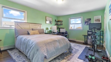 Welcome to Your Dream Home at 72 Tidewater Avenue, Massapequa! on Peninsula Golf Club in New York - for sale on GolfHomes.com, golf home, golf lot