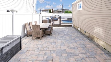 Welcome to Your Dream Home at 72 Tidewater Avenue, Massapequa! on Peninsula Golf Club in New York - for sale on GolfHomes.com, golf home, golf lot