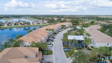Motivated seller! NEW KITCHEN, move-in ready with lovely turnkey on Colonial Country Club in Florida - for sale on GolfHomes.com, golf home, golf lot