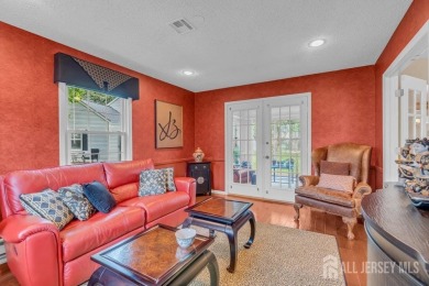 Tasteful & elegant 2BR/2BA Pennsylvania II model, with 1700 sq on Rossmoor Golf Club in New Jersey - for sale on GolfHomes.com, golf home, golf lot