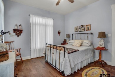 Exquisite and meticulous maintained move in ready home with a on Garden Valley Golf Course Resort in Texas - for sale on GolfHomes.com, golf home, golf lot