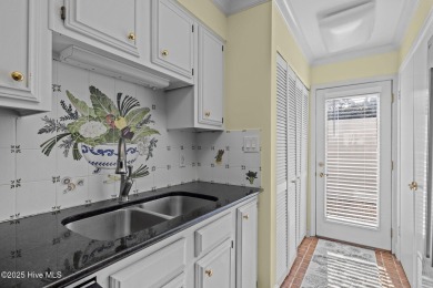 Gorgeous 3 story sound view condo with your Oak Bluff private on Brandywine Bay Golf Club in North Carolina - for sale on GolfHomes.com, golf home, golf lot