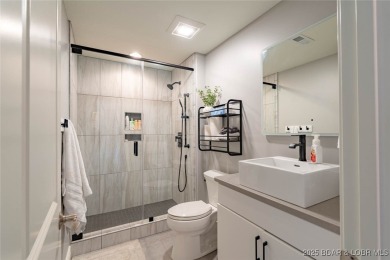 This is an amazing villa recently updated with high-end finishes on Seasons Ridge At Four Seasons in Missouri - for sale on GolfHomes.com, golf home, golf lot