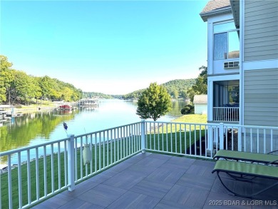 This is an amazing villa recently updated with high-end finishes on Seasons Ridge At Four Seasons in Missouri - for sale on GolfHomes.com, golf home, golf lot