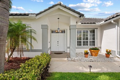 RARE 4-bedroom, 2.5-bath home on the golf course in Winston on Winston Trails Golf Course in Florida - for sale on GolfHomes.com, golf home, golf lot