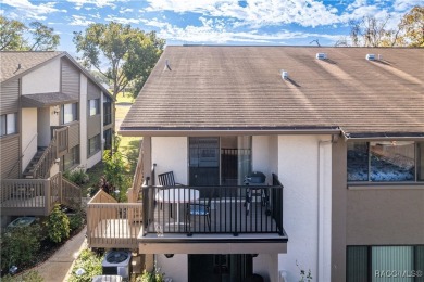 Discover this tastefully updated, beautifully decorated, and on Beacon Woods Golf Club in Florida - for sale on GolfHomes.com, golf home, golf lot