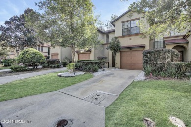 Priced to sell. 3 bedroom, 2 & 1/2 bath townhome located in on Julington Creek Golf Club in Florida - for sale on GolfHomes.com, golf home, golf lot