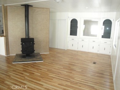 GREAT REMODELED WITH NEW PAINT, FLOORING, ROOF & APPLIANCES on Lake Oroville Golf and Event Center in California - for sale on GolfHomes.com, golf home, golf lot