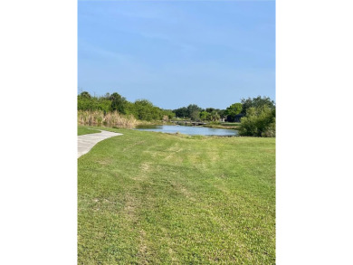 Under contract-accepting backup offers. Beautiful 3/2/2 with a on Kingsway Country Club in Florida - for sale on GolfHomes.com, golf home, golf lot