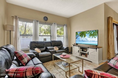 Priced to sell. 3 bedroom, 2 & 1/2 bath townhome located in on Julington Creek Golf Club in Florida - for sale on GolfHomes.com, golf home, golf lot