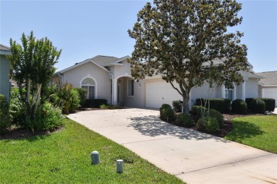 VERY DESIRABLE 3BD/2BA house on a private lot with new flooring on Ocala Palms Golf and Country Club in Florida - for sale on GolfHomes.com, golf home, golf lot