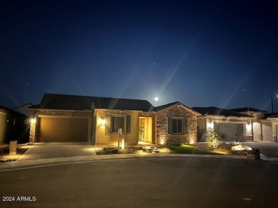 Come check out this SPECTACULAR NEARLY NEW Voyage Model home on Copper Canyon Golf Club in Arizona - for sale on GolfHomes.com, golf home, golf lot