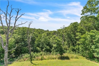 This home is a great home for the outdoor enthusiast! Mountain on Bella Vista - Metfield Golf Complex and Country Club in Arkansas - for sale on GolfHomes.com, golf home, golf lot