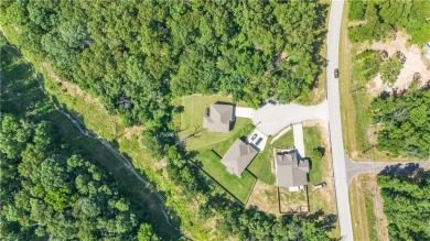 This home is a great home for the outdoor enthusiast! Mountain on Bella Vista - Metfield Golf Complex and Country Club in Arkansas - for sale on GolfHomes.com, golf home, golf lot