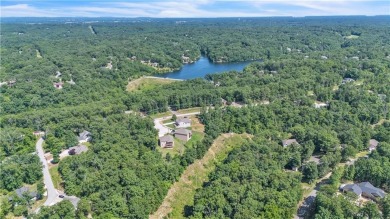 This home is a great home for the outdoor enthusiast! Mountain on Bella Vista - Metfield Golf Complex and Country Club in Arkansas - for sale on GolfHomes.com, golf home, golf lot