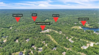 This home is a great home for the outdoor enthusiast! Mountain on Bella Vista - Metfield Golf Complex and Country Club in Arkansas - for sale on GolfHomes.com, golf home, golf lot