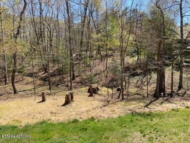 Opportunity to lock up a golf front choice property on the on Heatherhurst Golf Course in Tennessee - for sale on GolfHomes.com, golf home, golf lot