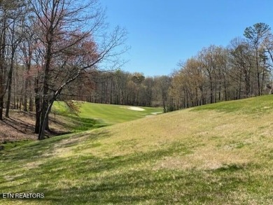 Opportunity to lock up a golf front choice property on the on Heatherhurst Golf Course in Tennessee - for sale on GolfHomes.com, golf home, golf lot