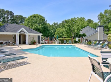 Lakefront Living in the Heart of Peachtree City! Enjoy the ease on Canongate At Flat Creek Club in Georgia - for sale on GolfHomes.com, golf home, golf lot