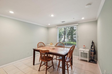 Move right into this 3 bedroom, 2.5 bath end-unit condo in a on Blue Ridge Golf Club in New York - for sale on GolfHomes.com, golf home, golf lot
