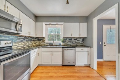 Welcome to a comfortable, affordable, move-in-ready home in on Brookside Golf Course in Virginia - for sale on GolfHomes.com, golf home, golf lot