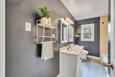 Welcome to a comfortable, affordable, move-in-ready home in on Brookside Golf Course in Virginia - for sale on GolfHomes.com, golf home, golf lot