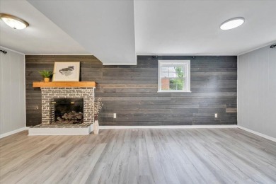 Welcome to a comfortable, affordable, move-in-ready home in on Brookside Golf Course in Virginia - for sale on GolfHomes.com, golf home, golf lot