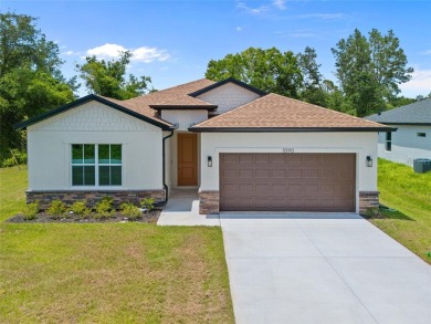 NEW CONSTRUCTION! BUILDER INCENTIVE AVAILABLE! FURNISHED MODEL on Bobcat Trail Golf Club in Florida - for sale on GolfHomes.com, golf home, golf lot