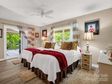Move-in ready w/many updates, low maintenance yard & seasonal on Rumbling Bald Resort on Lake Lure in North Carolina - for sale on GolfHomes.com, golf home, golf lot