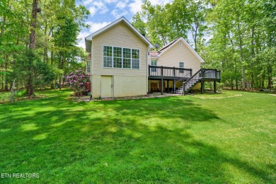 Located in the peaceful community of Fairfield Glade in on Druid Hills Golf Club in Tennessee - for sale on GolfHomes.com, golf home, golf lot