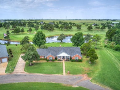 Beautiful Golf Course Home in Cedar Valley: 3 Bed + 2.5 Baths + on Cedar Valley Golf Club in Oklahoma - for sale on GolfHomes.com, golf home, golf lot