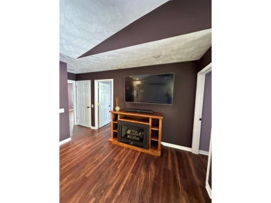 Exceptional home in Skyland Lakes Golf Club Resort right off the on Skyland Lakes Golf Course in Virginia - for sale on GolfHomes.com, golf home, golf lot